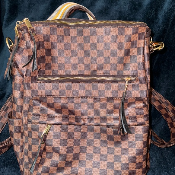 Checkered backpack - Picture 2 of 9